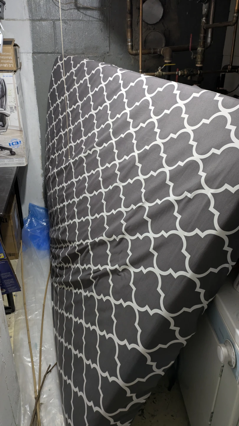 Vadso Queen Mattress + Grusnarv Mattress Protector - photo 3
