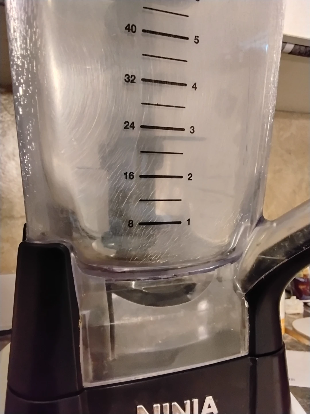 Ninja Professional 1000W Blender - photo 5