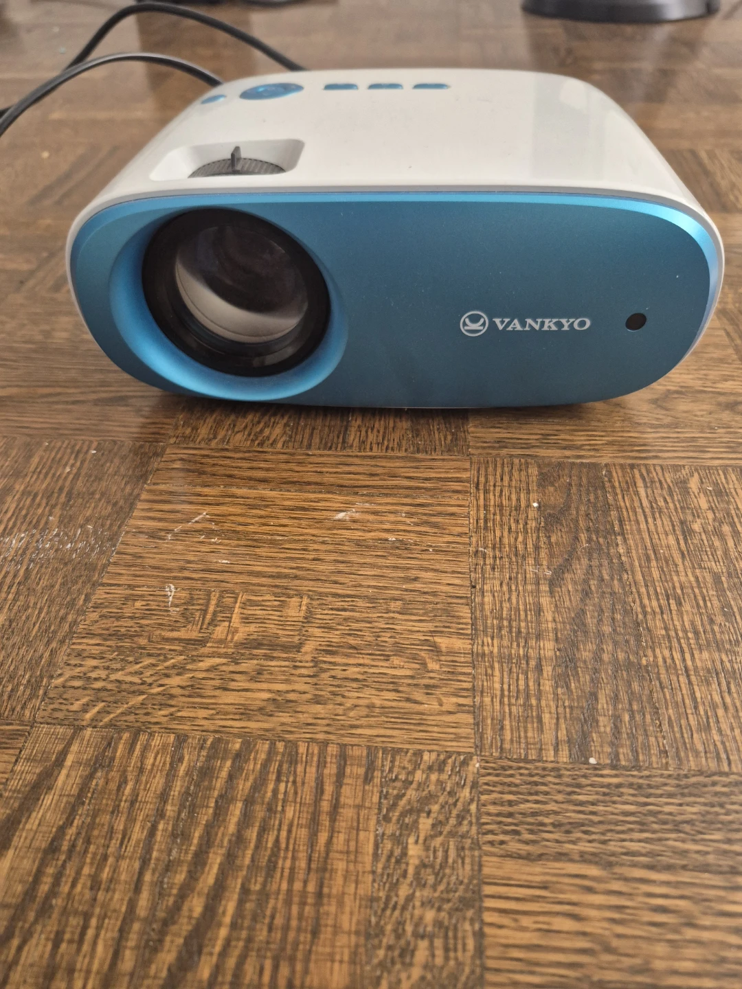 VANKYO Projector