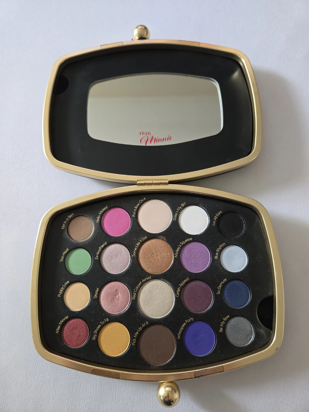 Sephora Minnie Mouse Eyeshadow Palette Clutch - photo 2
