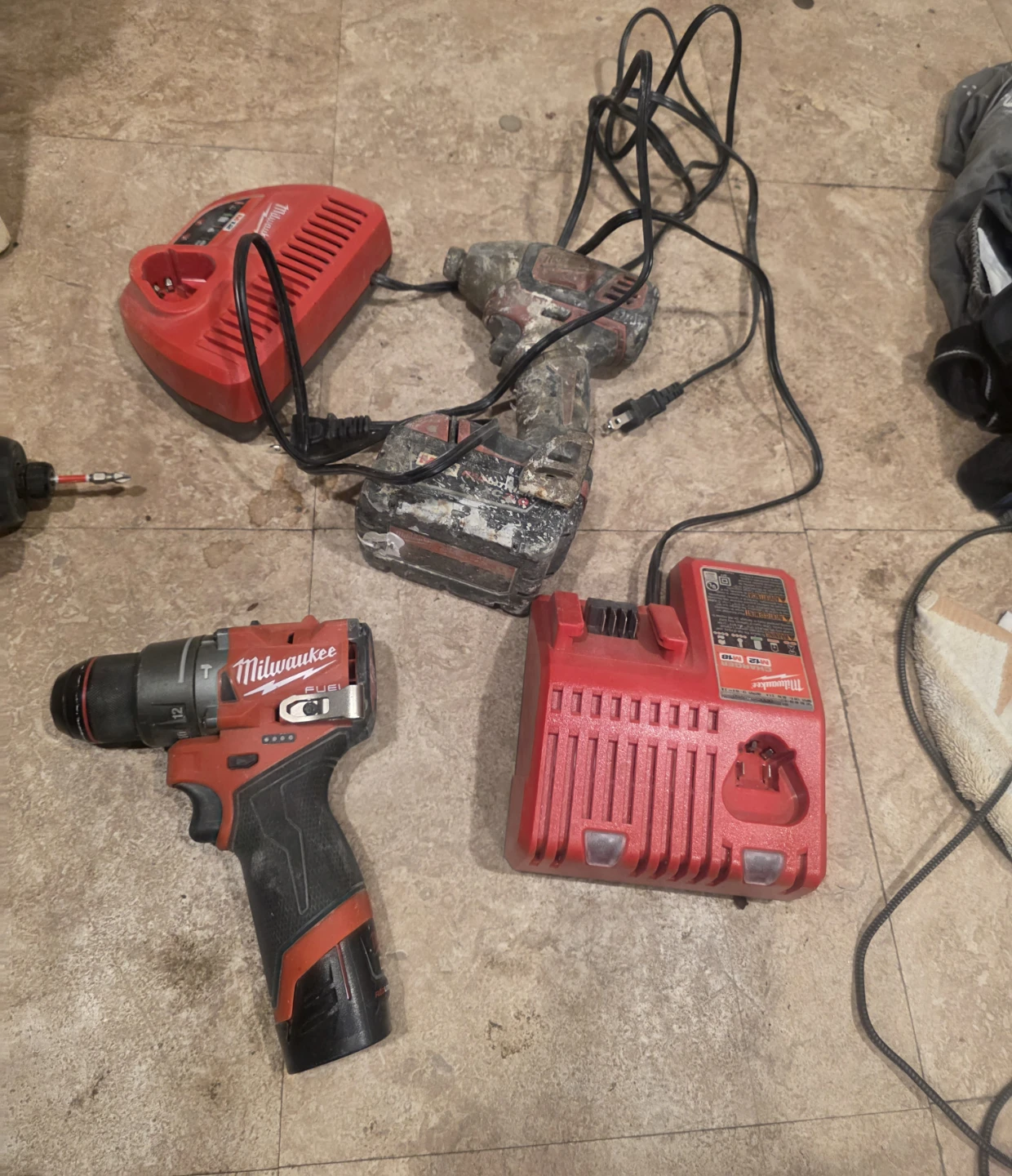Milwaukee M12 Cordless Drill & Impact Driver Combo - photo 2