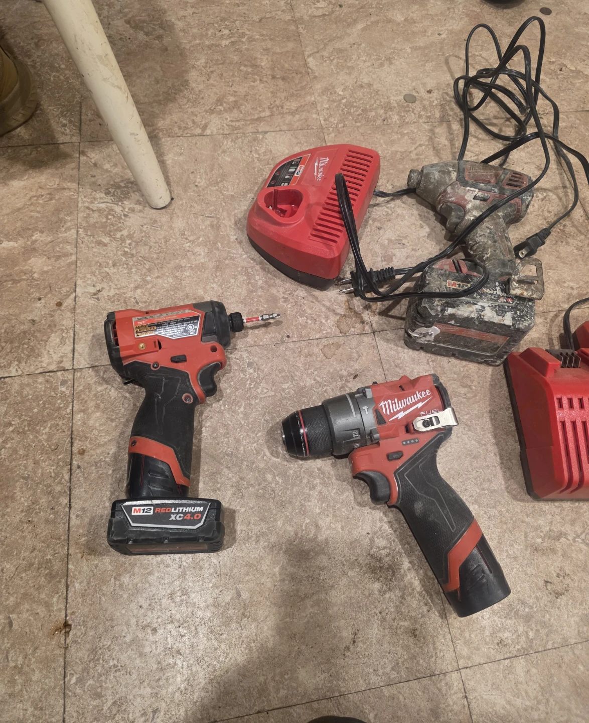 Milwaukee M12 Cordless Drill & Impact Driver Combo - photo 3