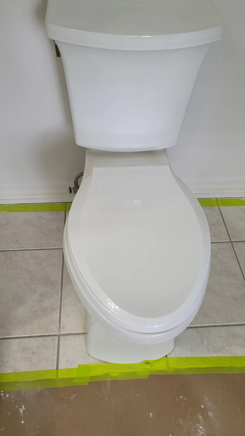 Kohler White Toilet - 1.28 GPF - photo 3