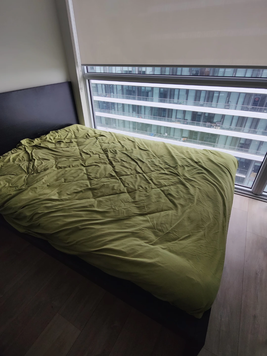 Dark Brown double Bed Frame with Green Duvet