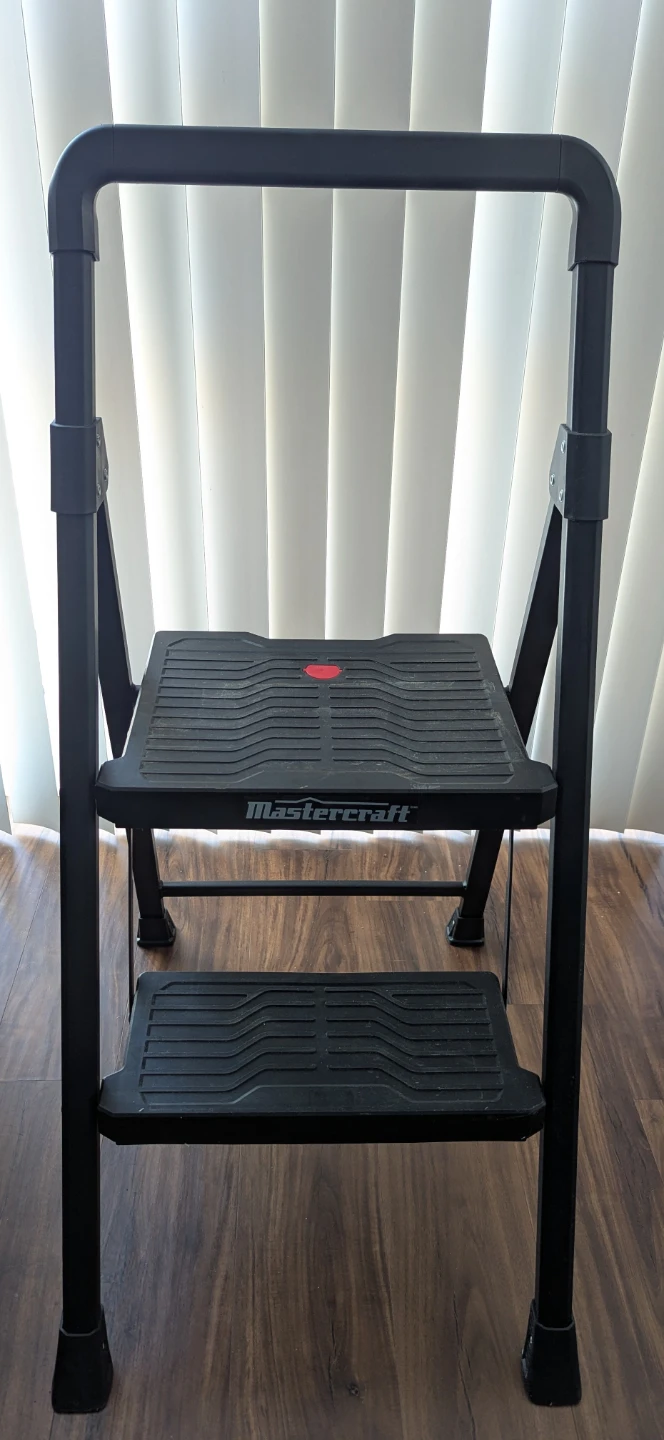 Folding 2 step ladder / stool