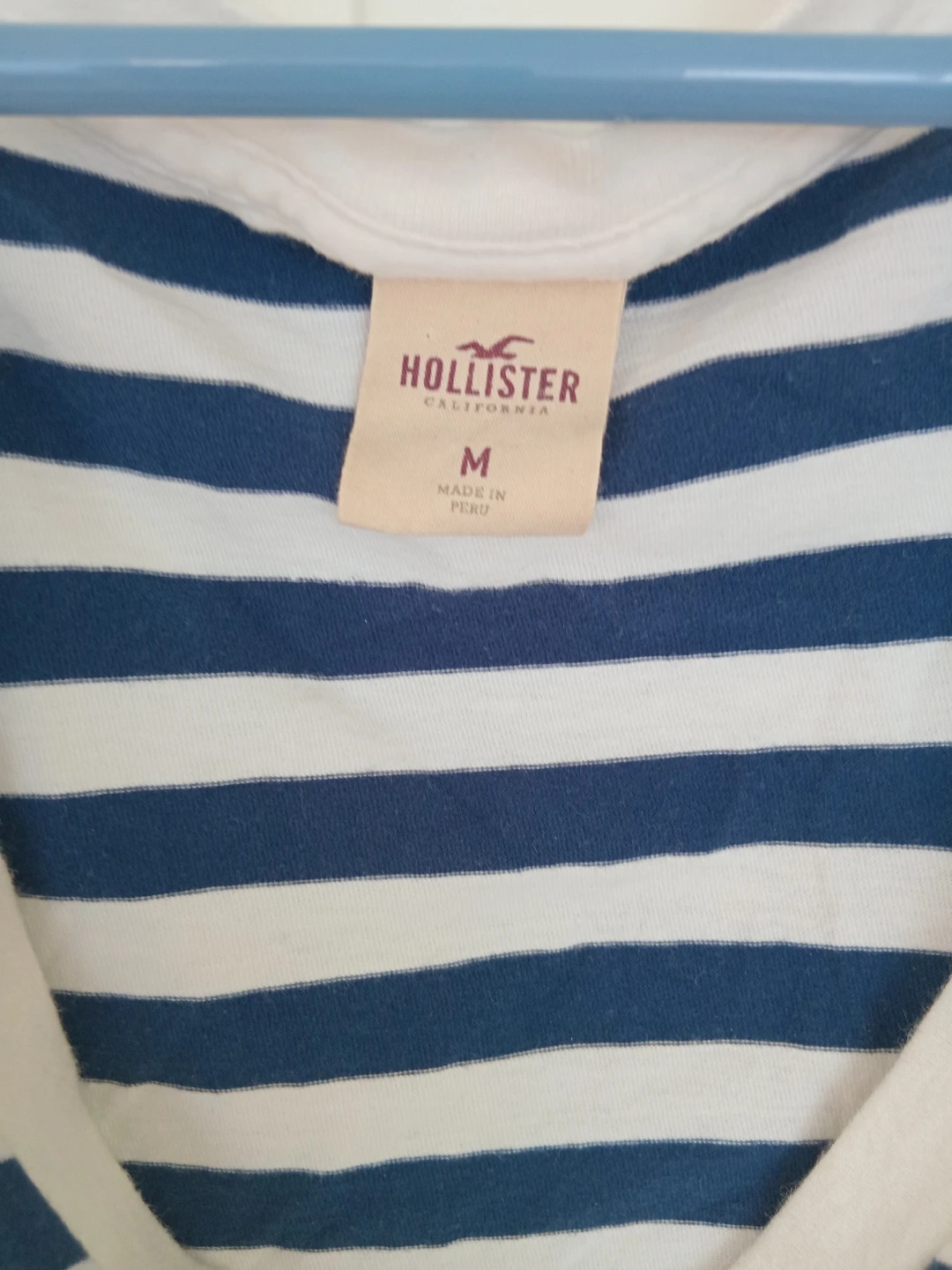 Hollister Striped V-Neck T-Shirt - photo 2