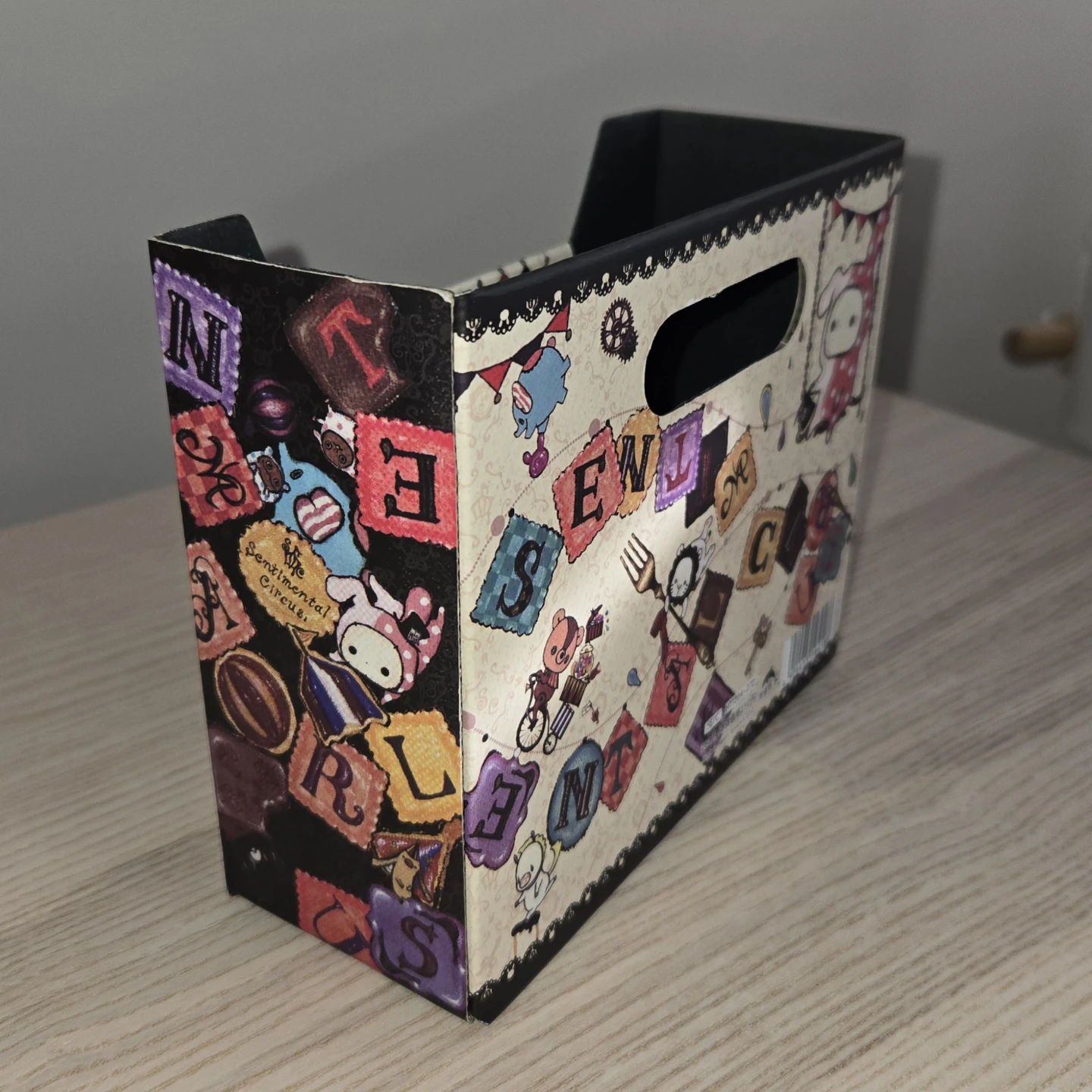 Sentimental Circus File Box - photo 3