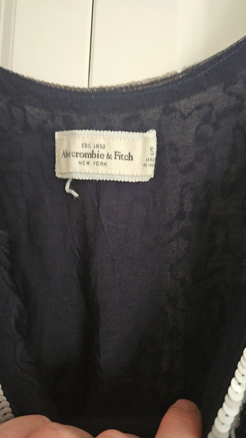 Abercrombie & Fitch Sequin Dress Size S - photo 2
