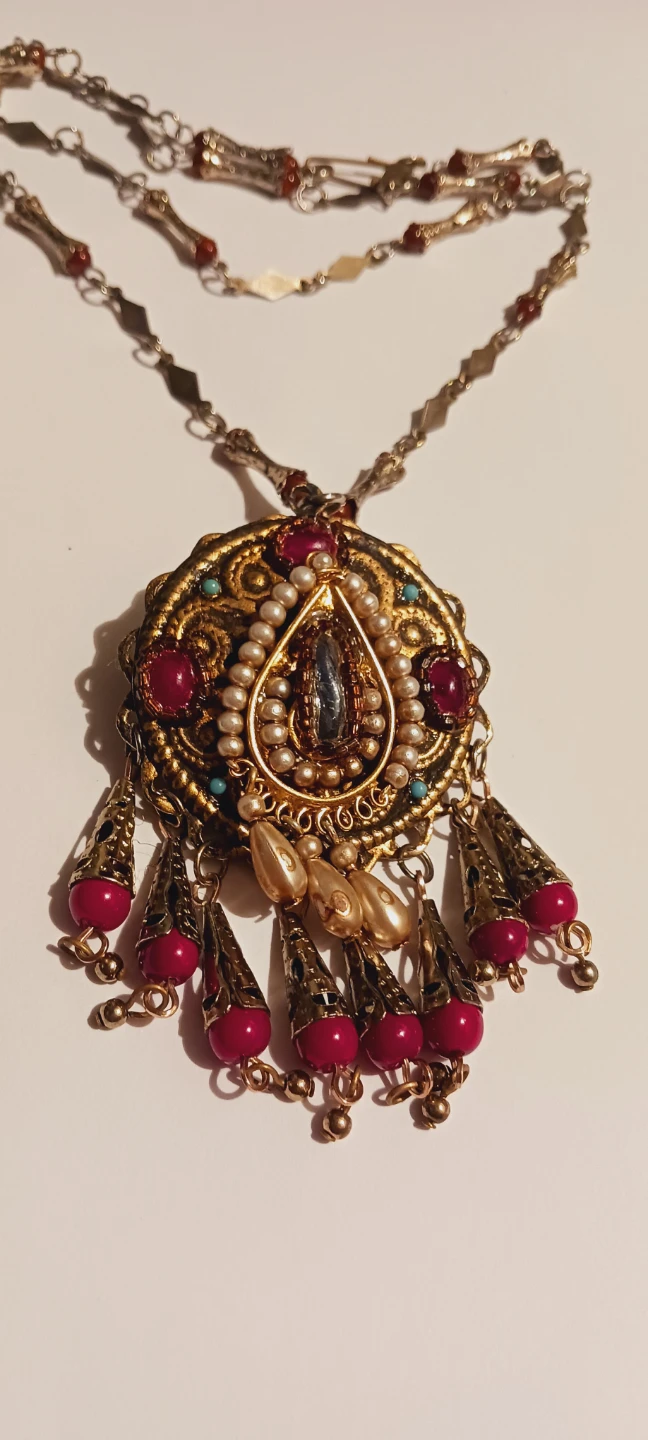 Beautiful Vintage Bohemian Beaded Pendant with Necklace - photo 4