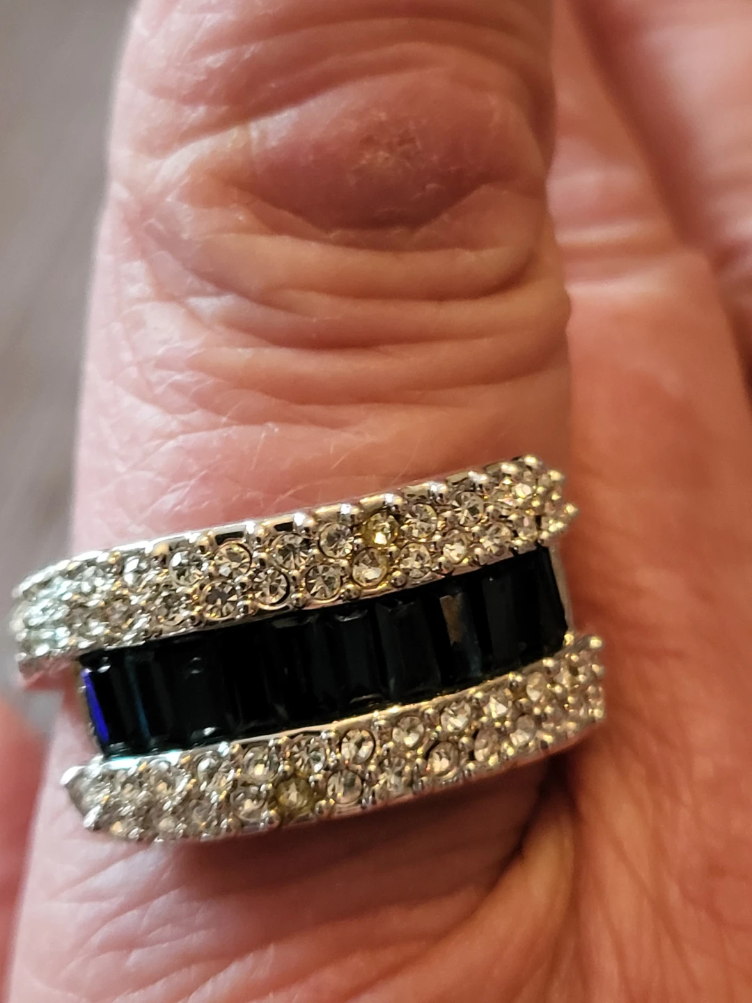 Sparkly Cocktail Ring with Blue Baguette Stones - photo 2