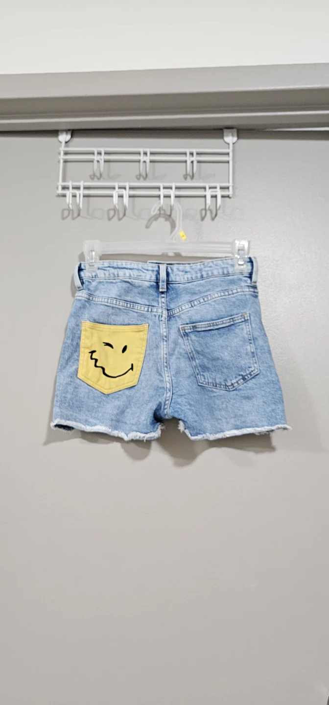 H&M Smiley World Denim Shorts - photo 3