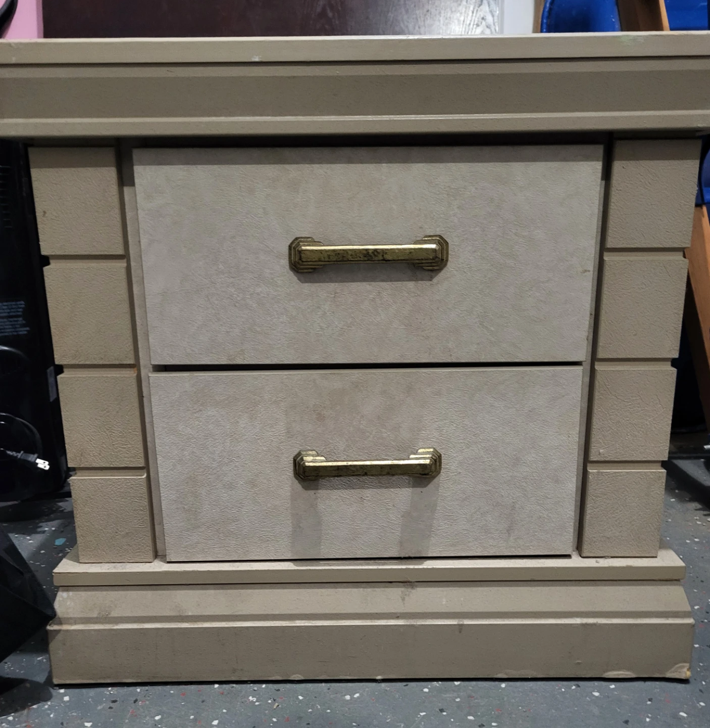 Solid Nightstand