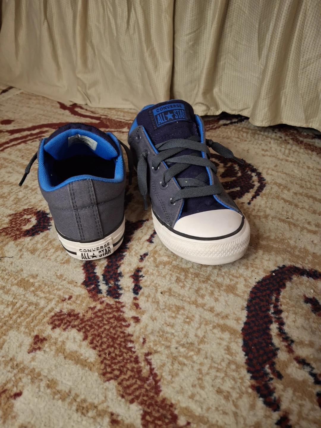 Converse All Star Junior Shoes - Size 3 - photo 2