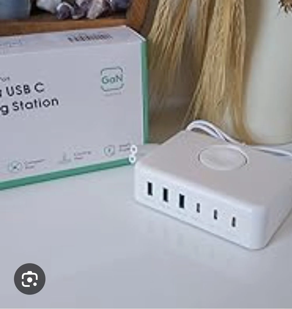 GaN USB C Charging Station