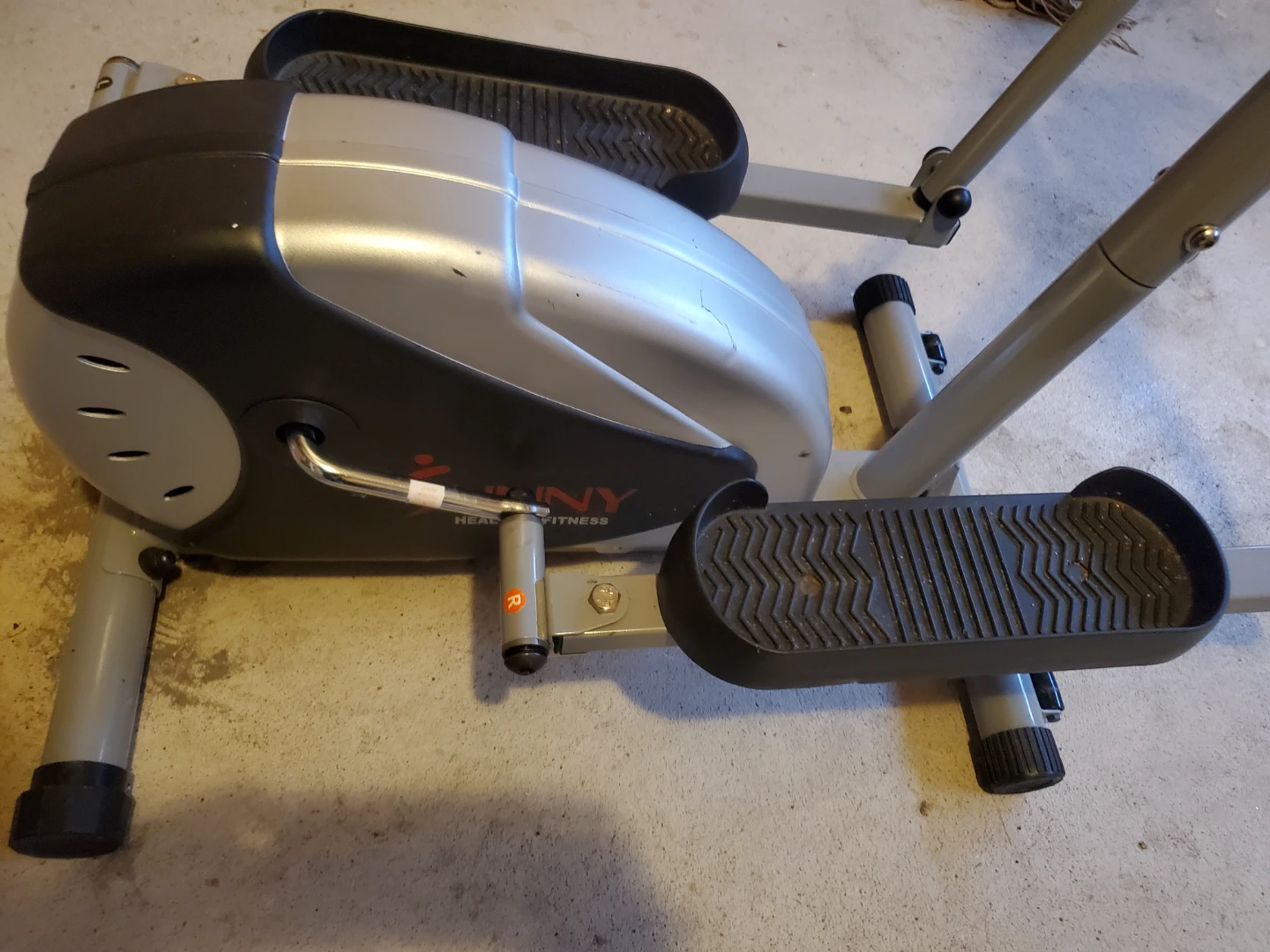 Sunny Health & Fitness Elliptical - photo 4