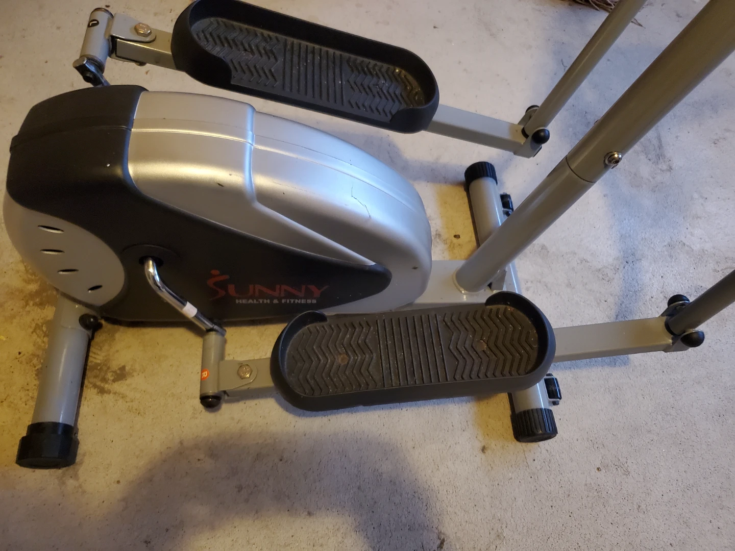 Sunny Health & Fitness Elliptical - photo 5