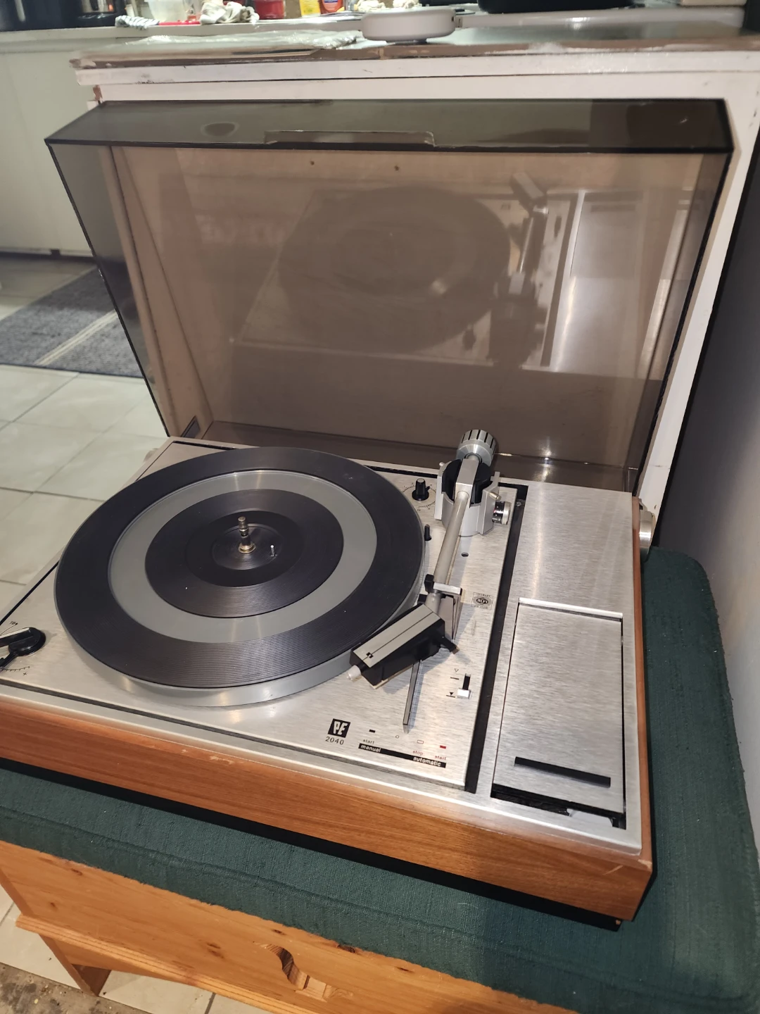 RF 2040 Turntable - photo 2