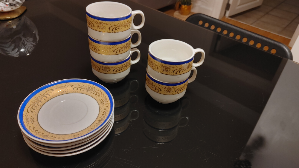 Set of 5 Espresso Cups and Saucers - photo 2