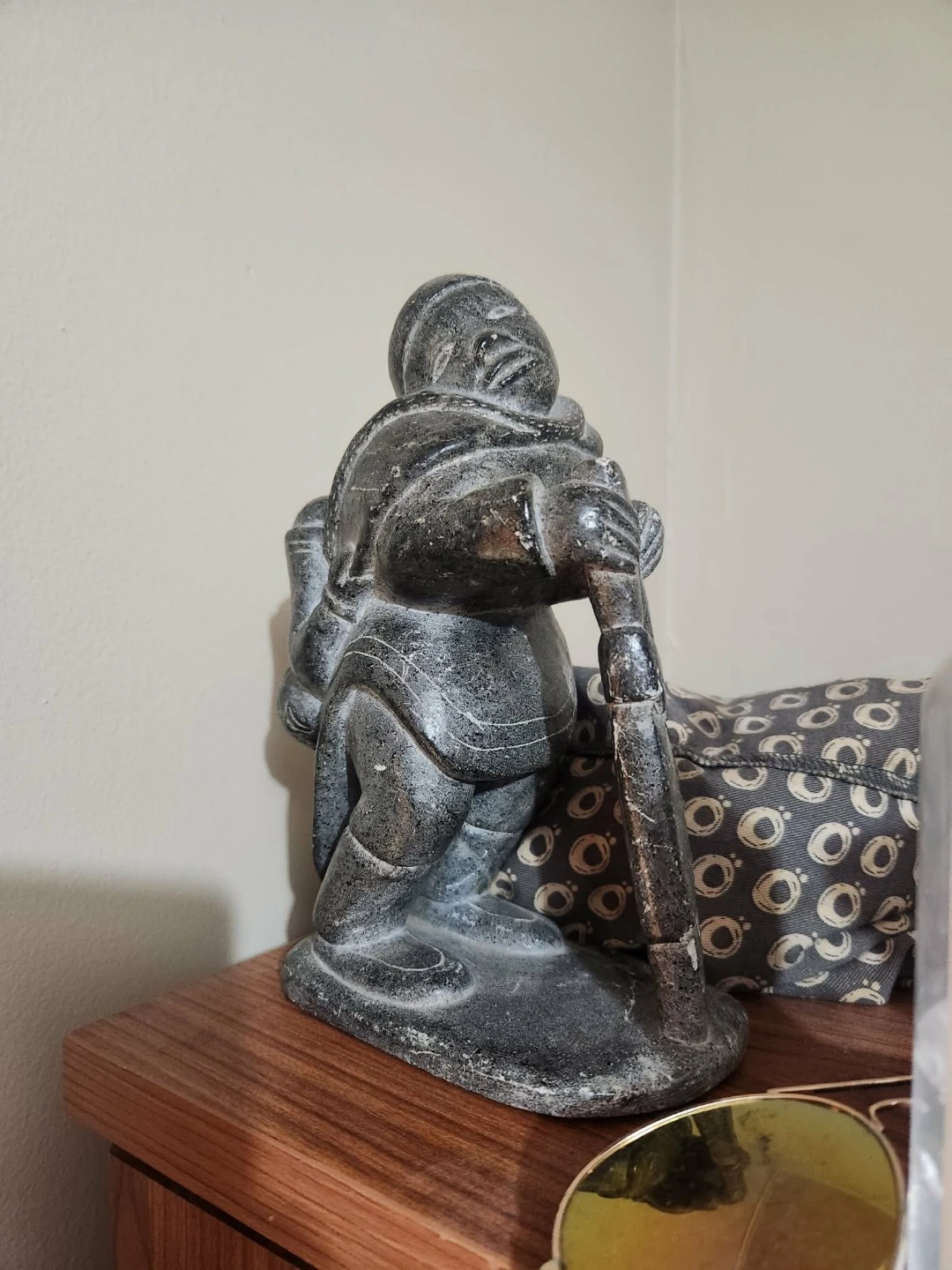 Carved Stone Figurine - Inuit Art - photo 2