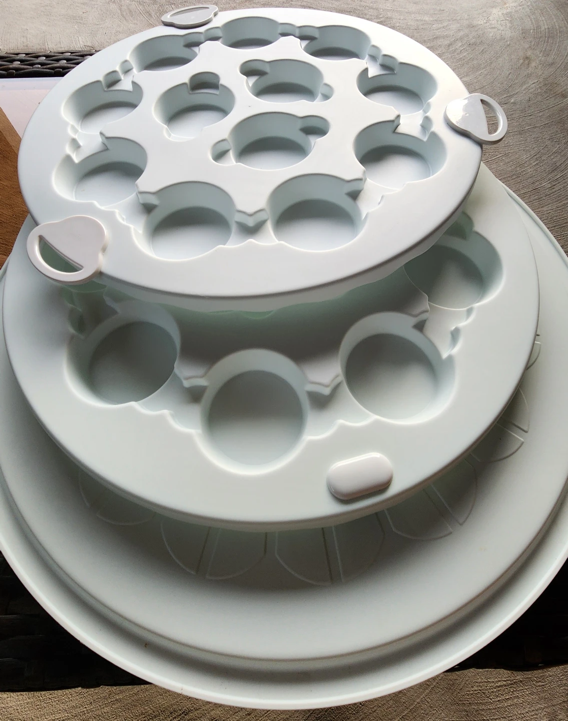 Starfrit Collapsible Cupcake and Cake Carrier - photo 3