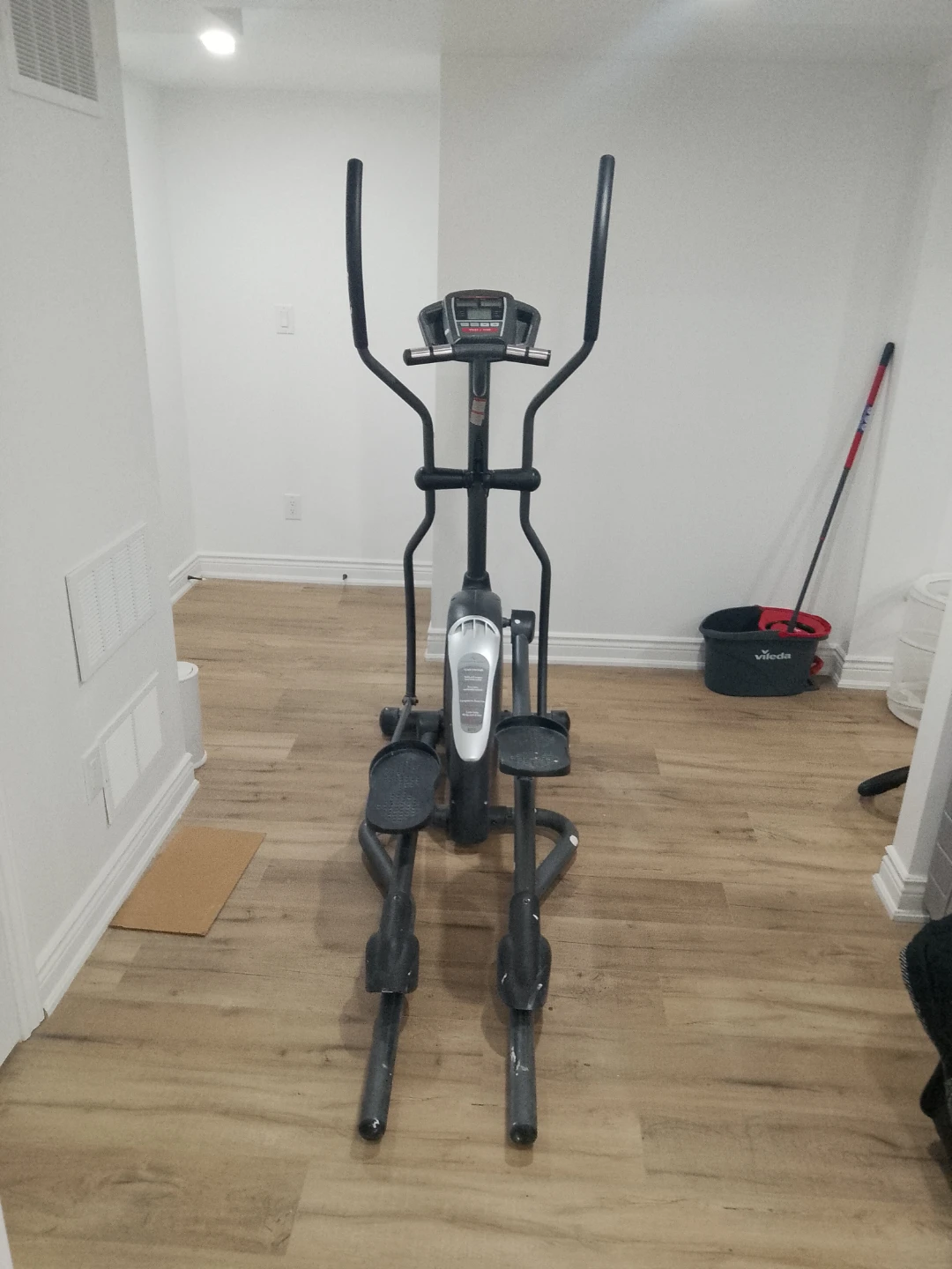 Fitness Gear 821E Elliptical - 16-inch Stride