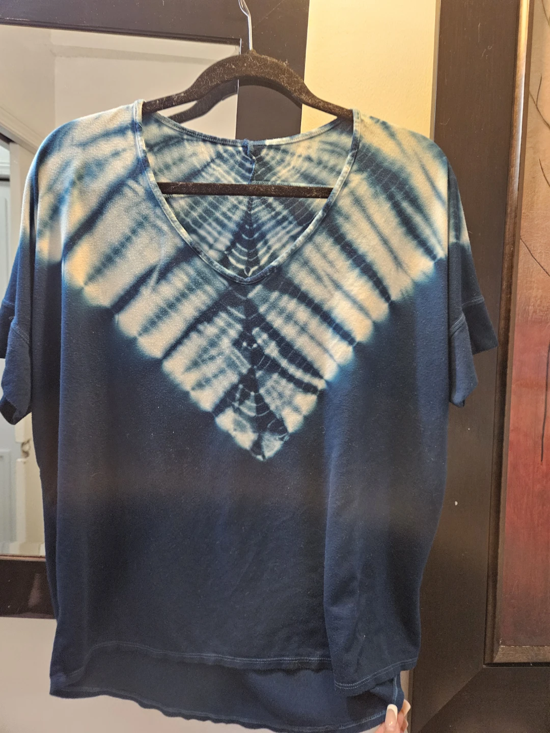 Tie-dye V-neck T-shirt