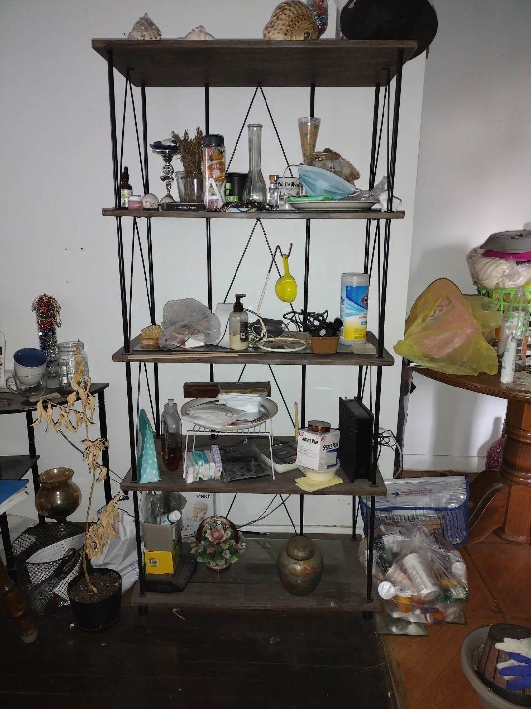 Axbridge Metal and Wood 4-Shelf Bookcase - need gone ASAP - photo 5