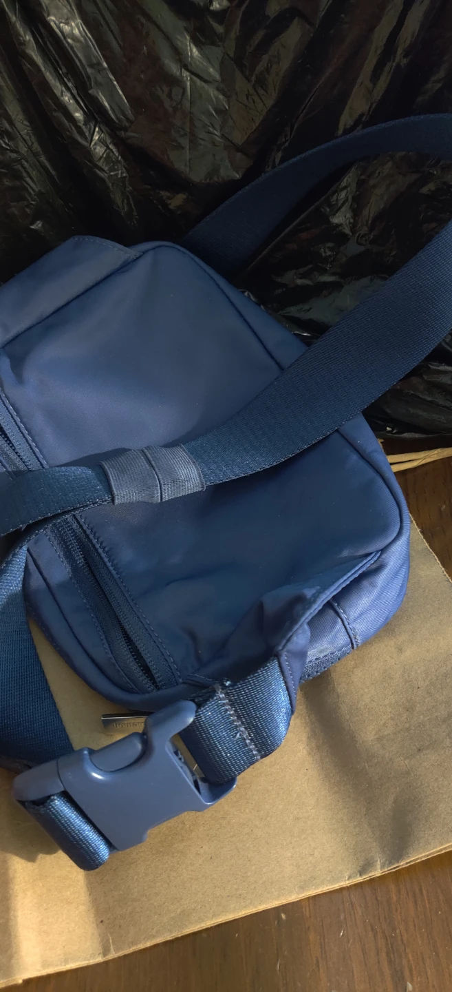Lululemon Everywhere Belt Bag - Blue - photo 3