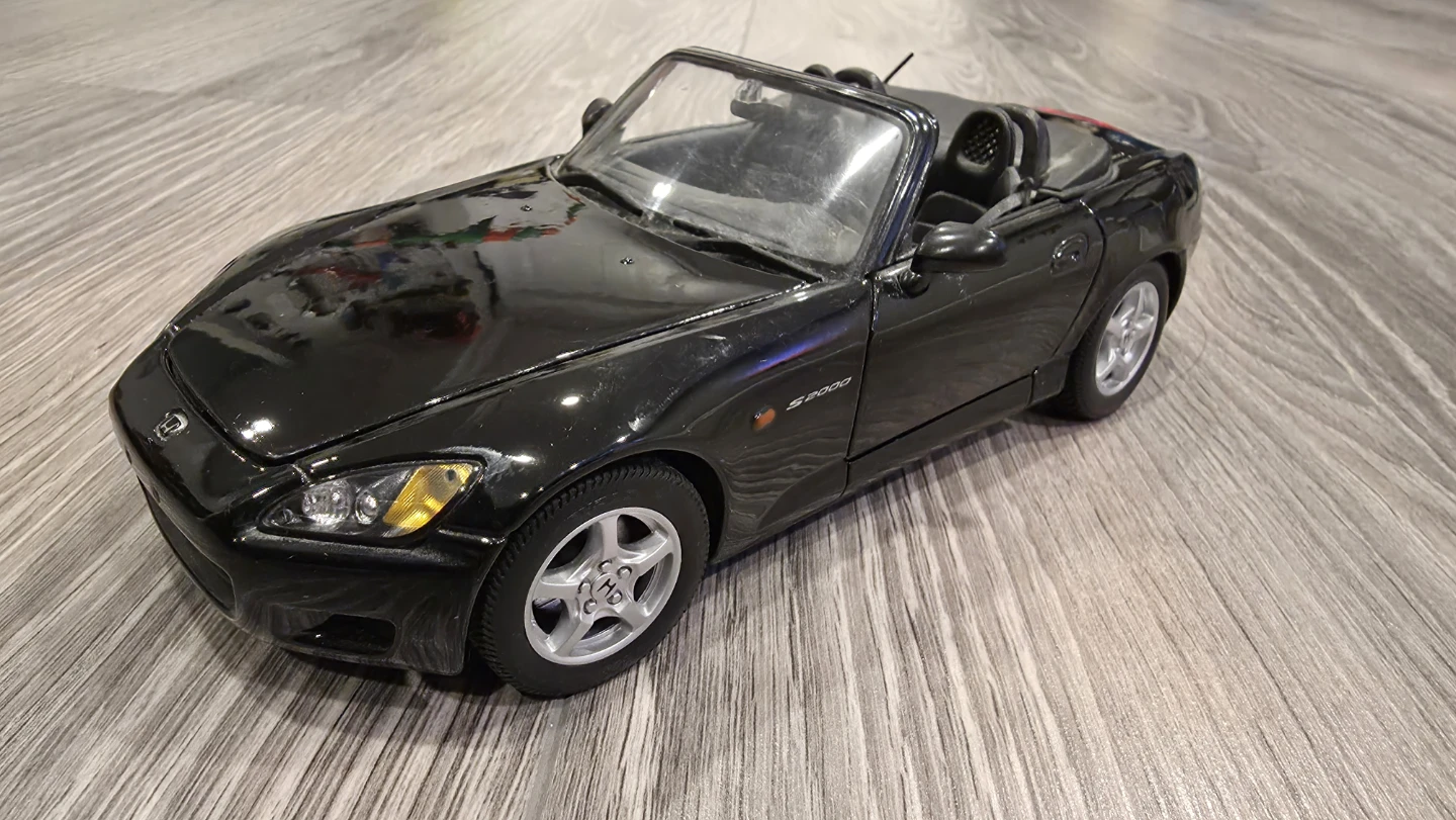 Honda S2000 Diecast Model Car 1:18 Scale - photo 3