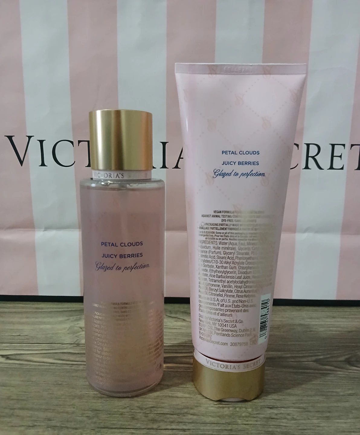 Victoria's Secret Glazed Petals & Berries Mist & Lotion Set - photo 2