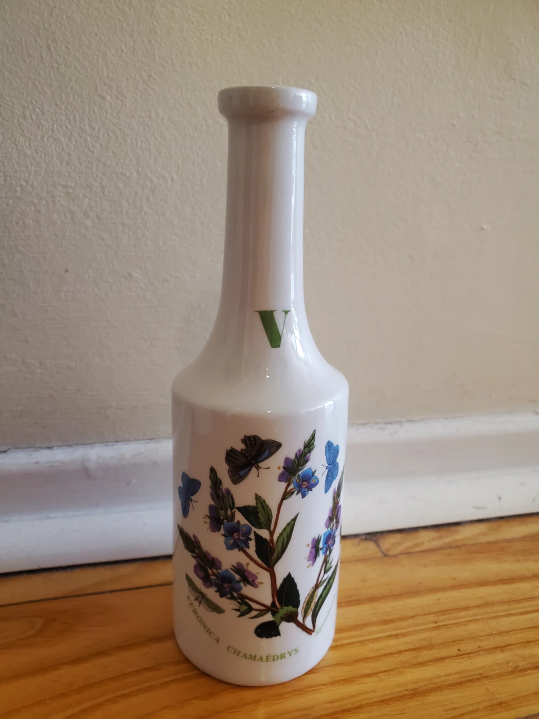 Portmeirion Botanic Garden oil and vinegar bottles - photo 2