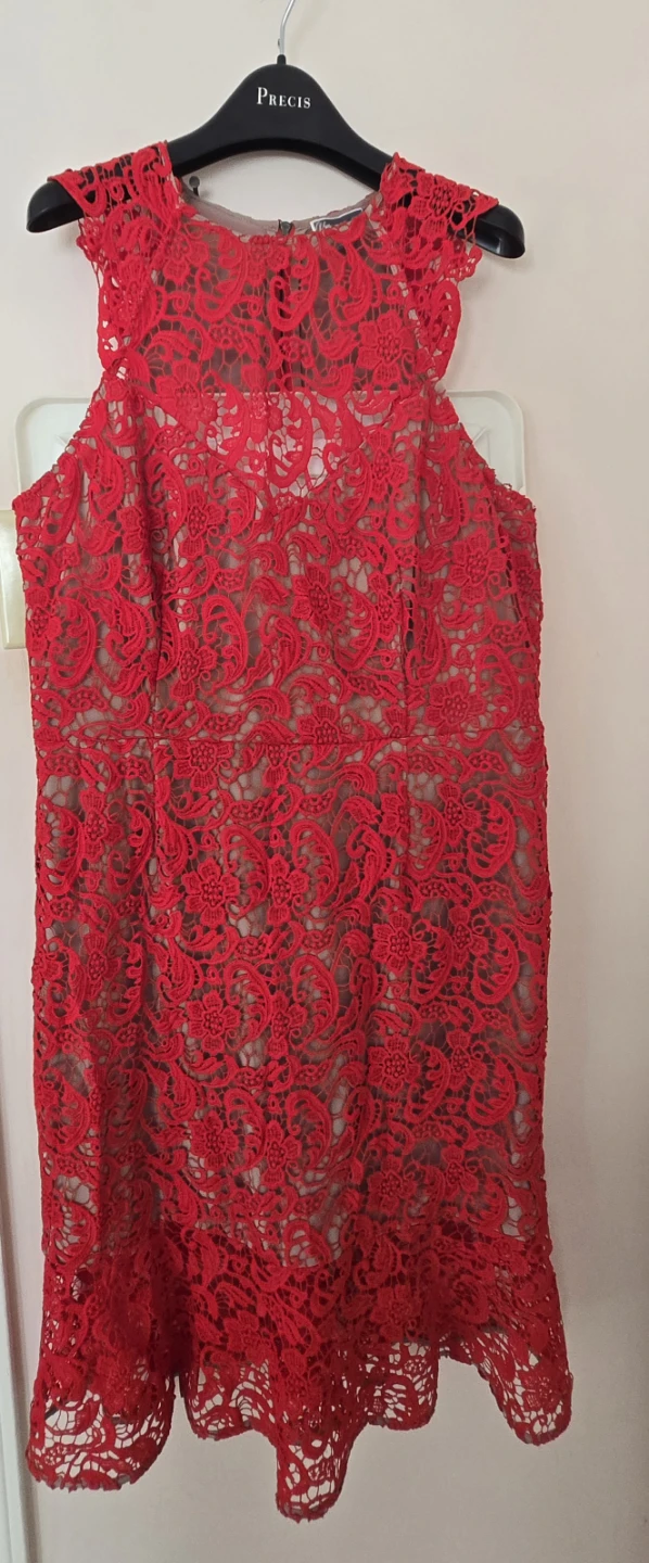 Dress, red