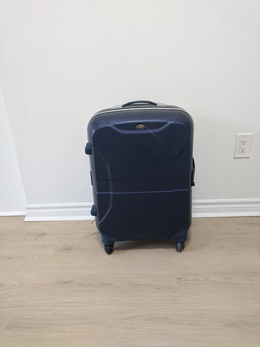 Navy Blue Hardside Spinner Luggage