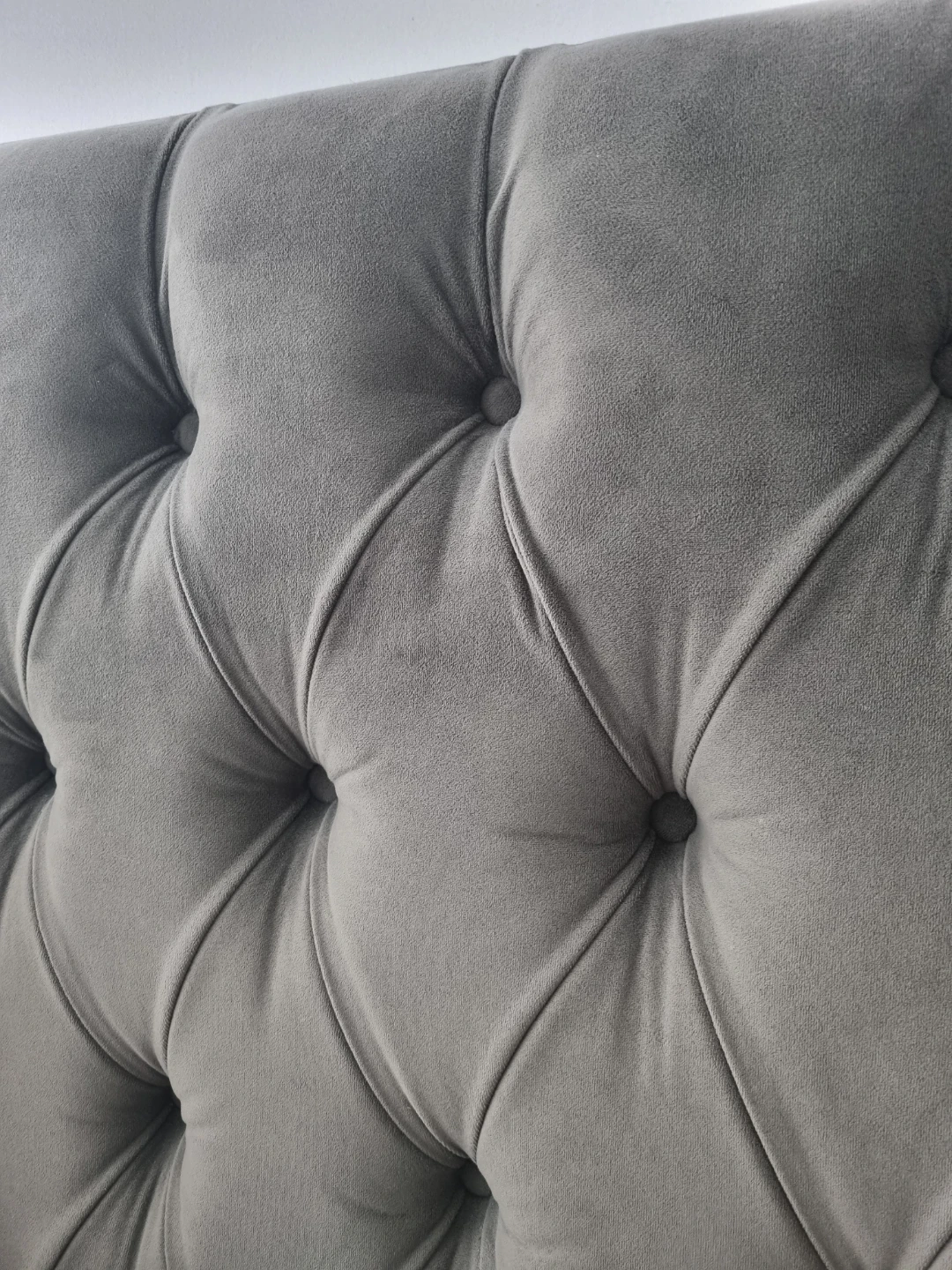 Tufted Upholstered Bed Frame and Bench Set - photo 2