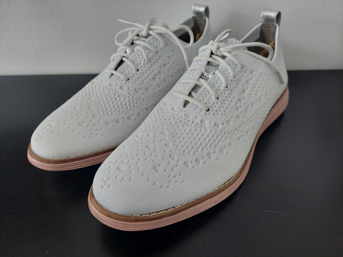 NEW Cole Haan OriginalGrand Stitchlite Wingtip Oxfords - Size 6B