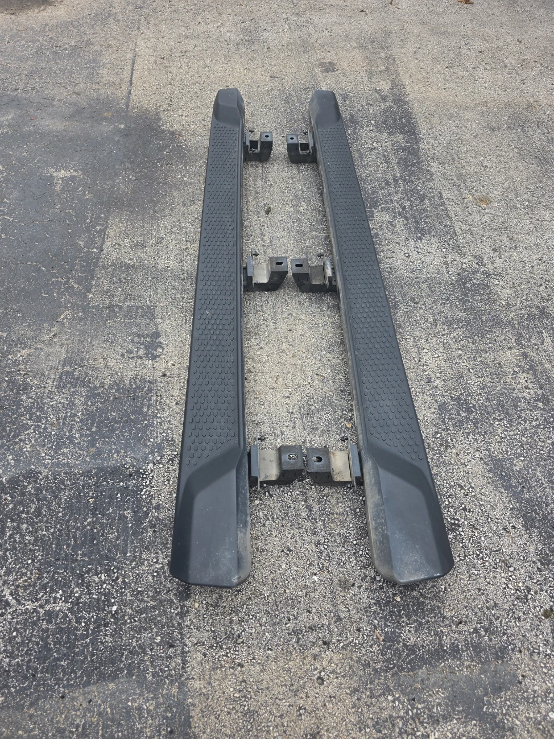 Jeep Wrangler JLU running boards