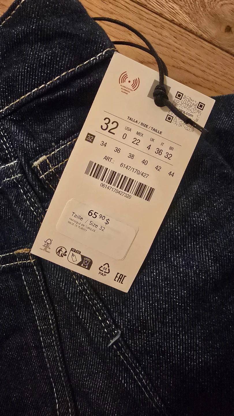 Zara Wide Leg Jeans - Size 32
