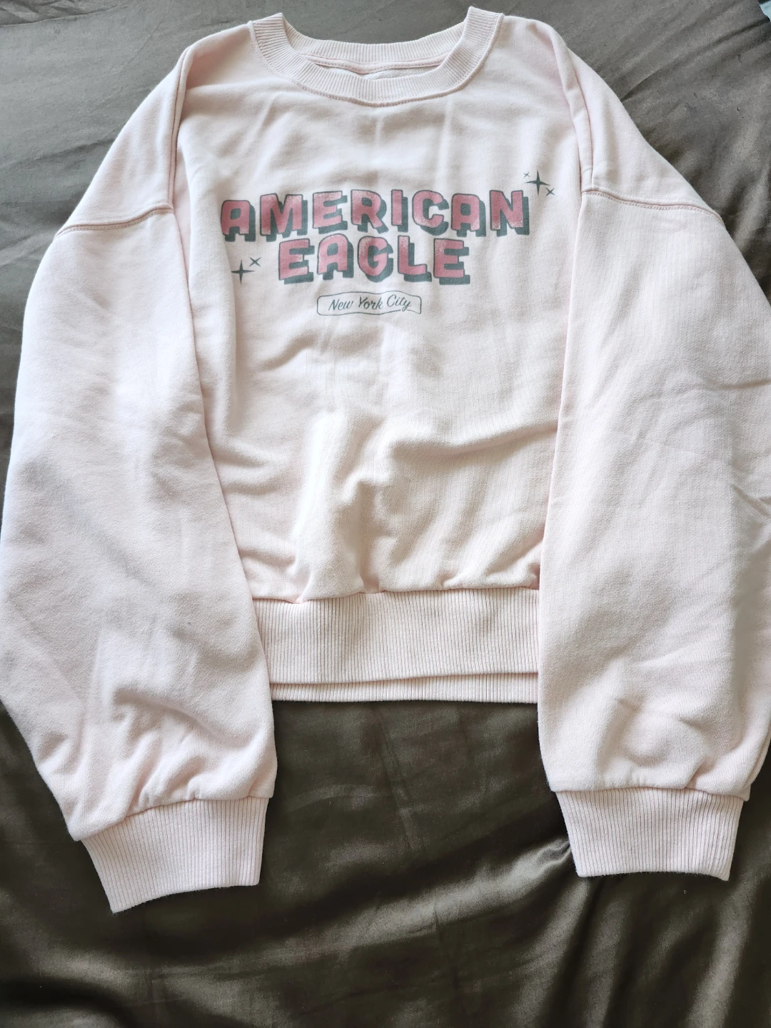 American Eagle Pink Crewneck Sweatshirt - Medium