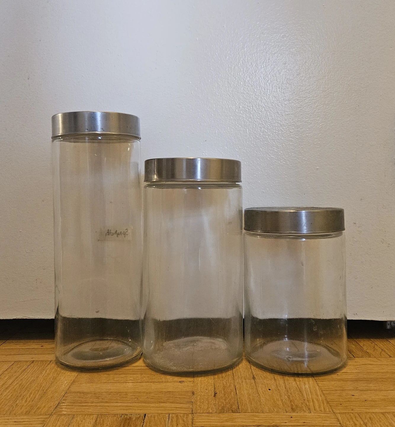 Glass Jars with Metal Lids