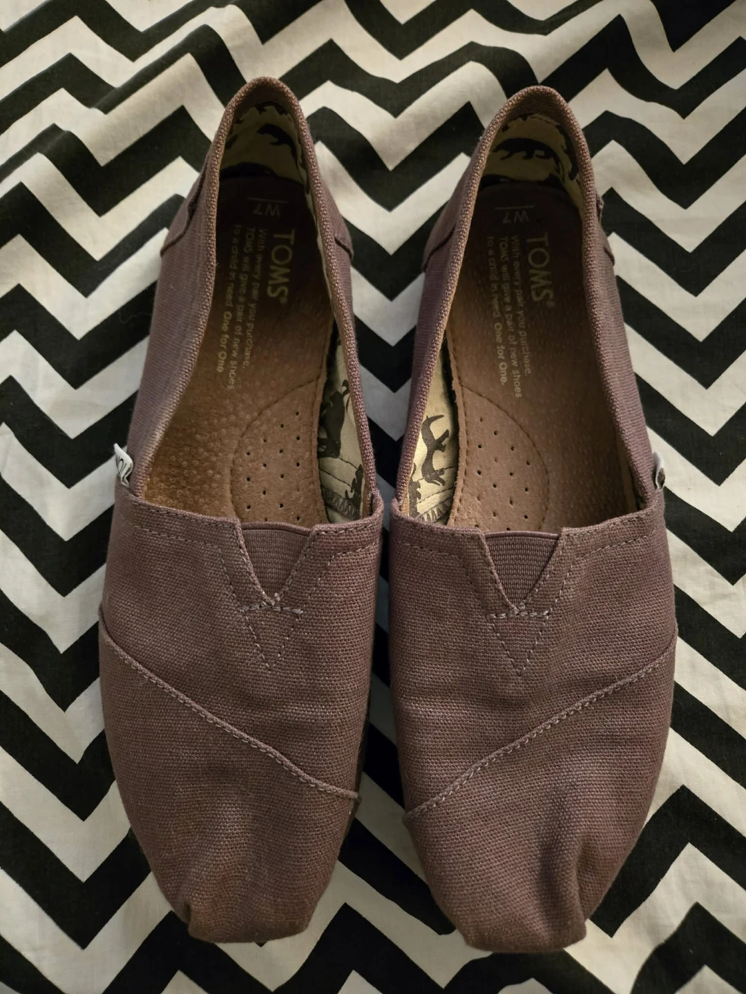 TOMS Women's Canvas Flats