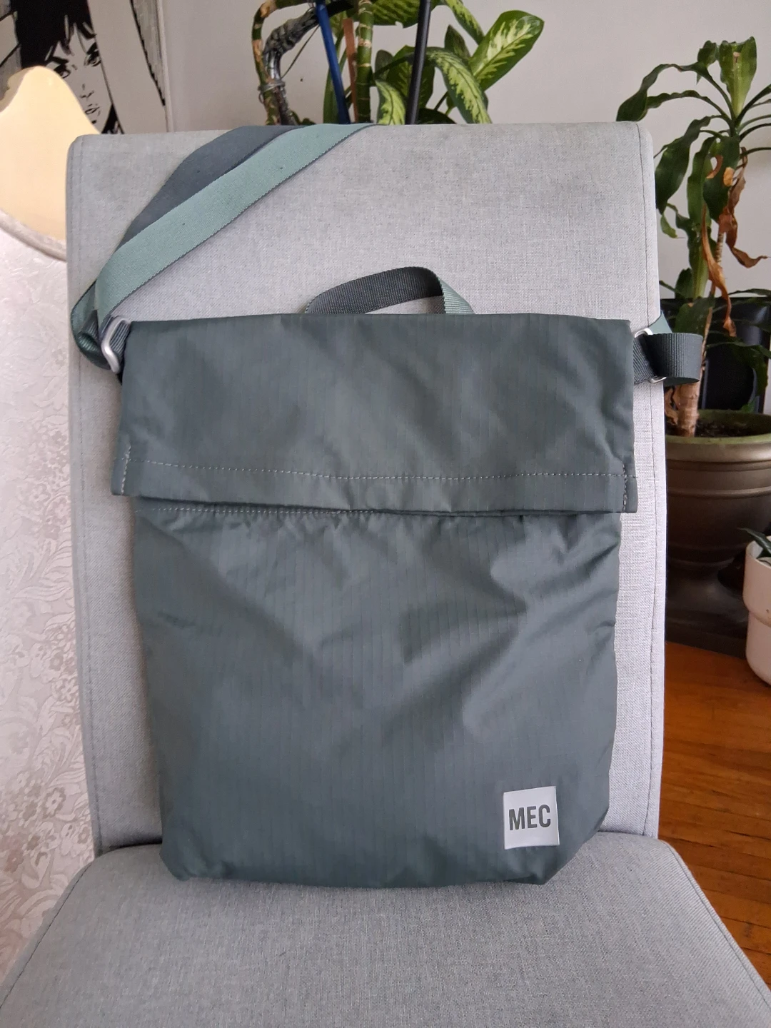 MEC Green Crossbody Bag