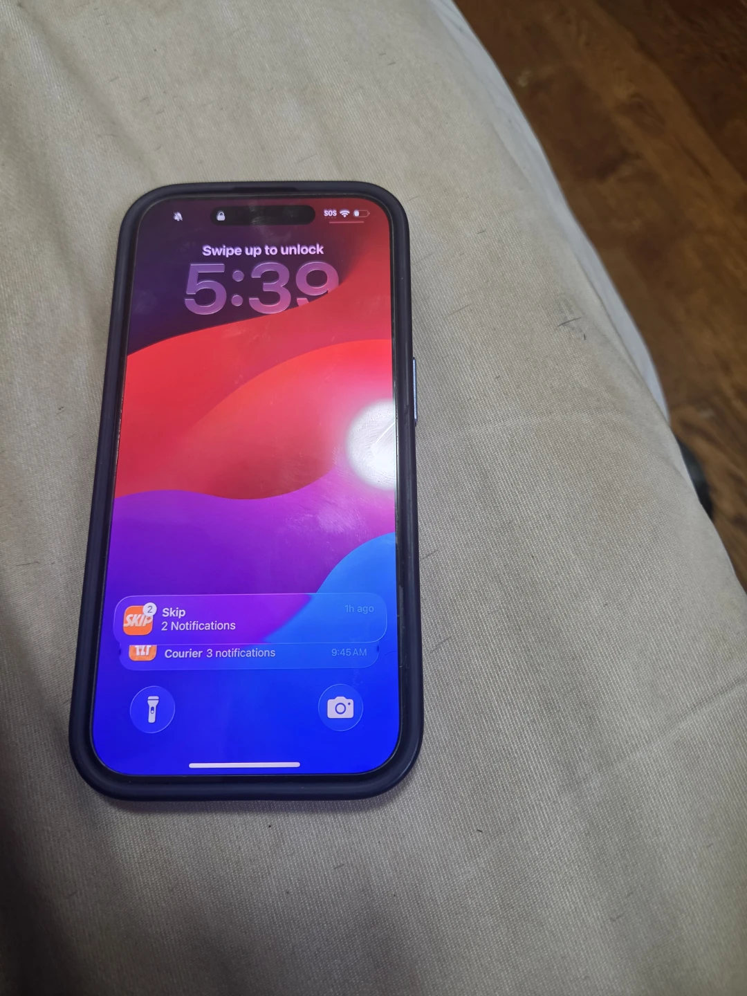 iPhone 15 pro dark blue - photo 2