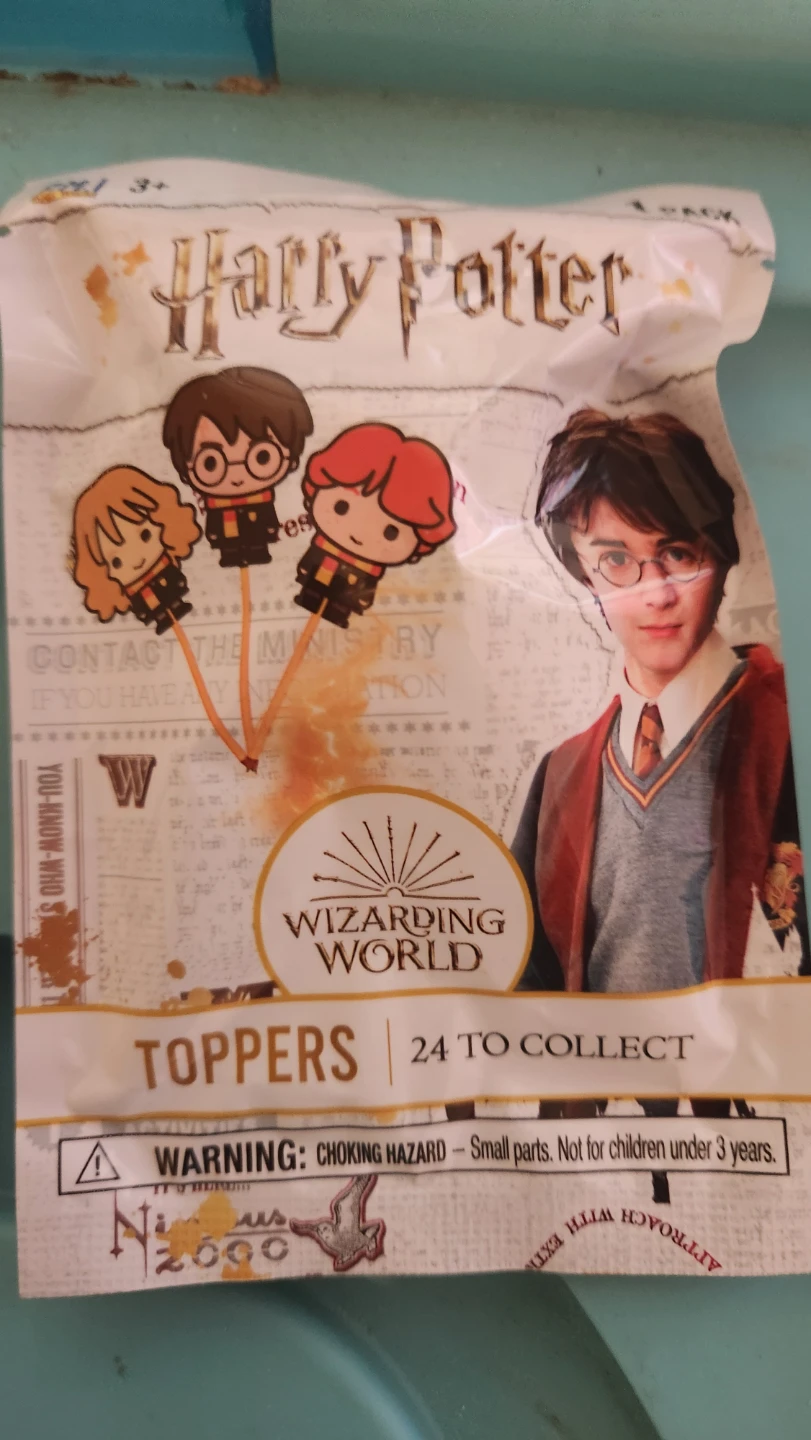 8 Harry Potter Blind Bag Toppers - photo 2