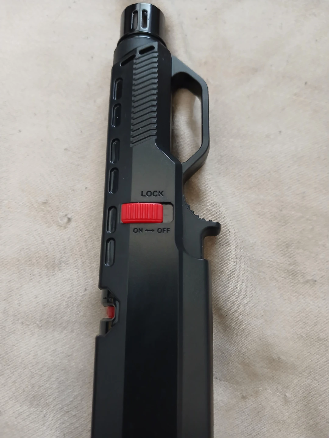 Black Jet Flame Wind-Resistant Lighter With Safety Lock - photo 2