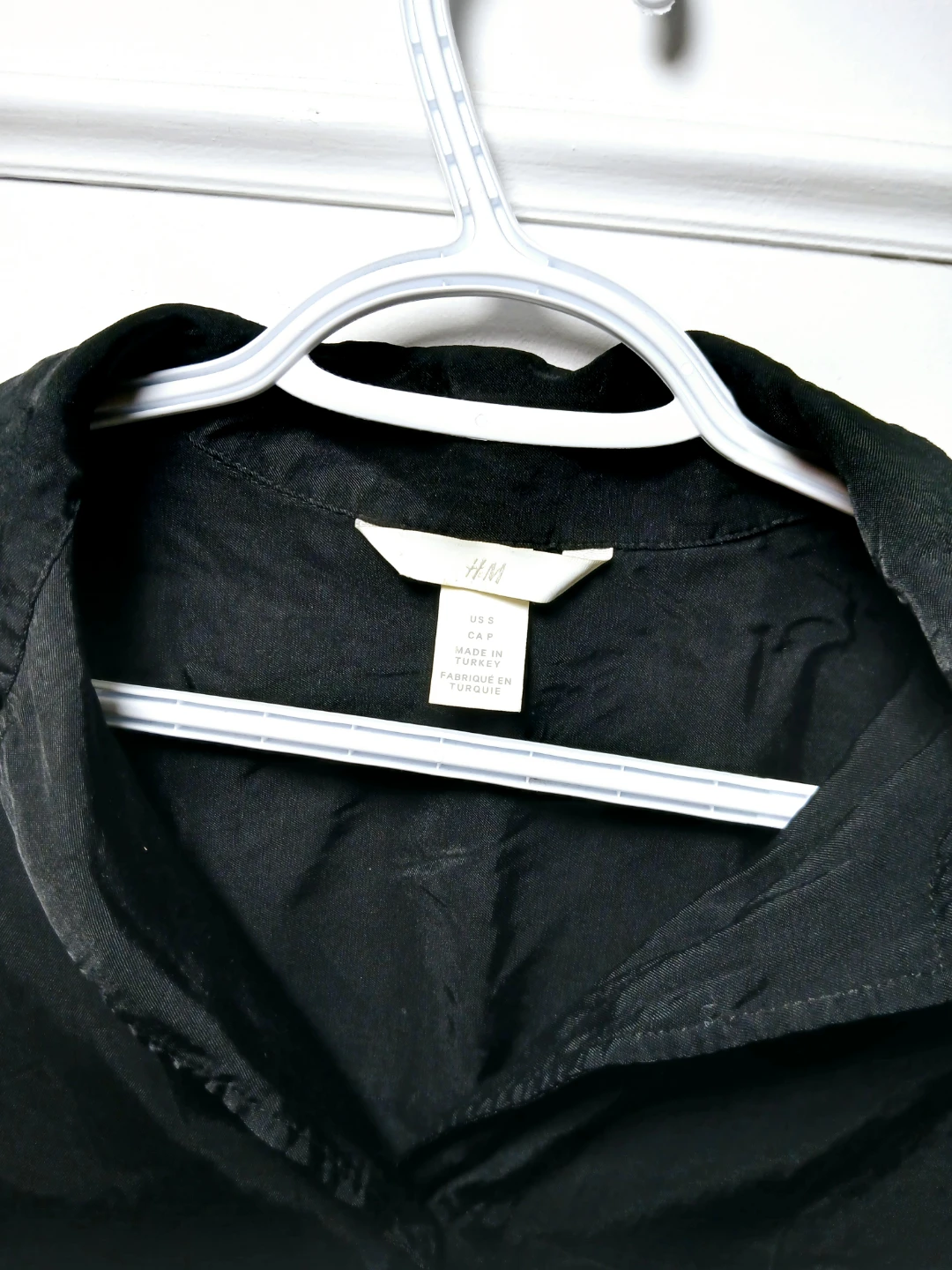 Women Small H&M Black Button-Up Shirt - photo 2