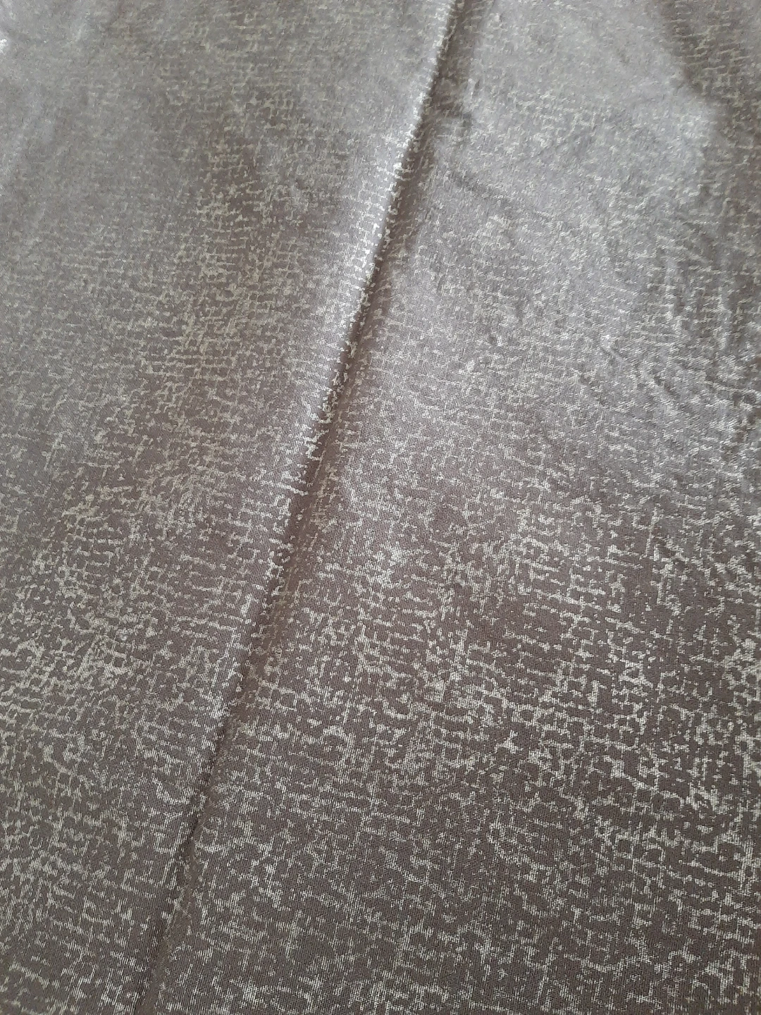 Heavey tablecloth grey with silver threads 80" x 54 : - photo 3