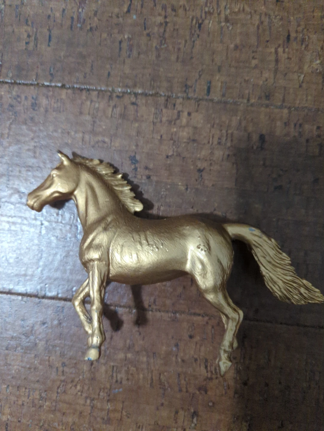 Gold Horse Figurines (Lot of 16) - photo 2