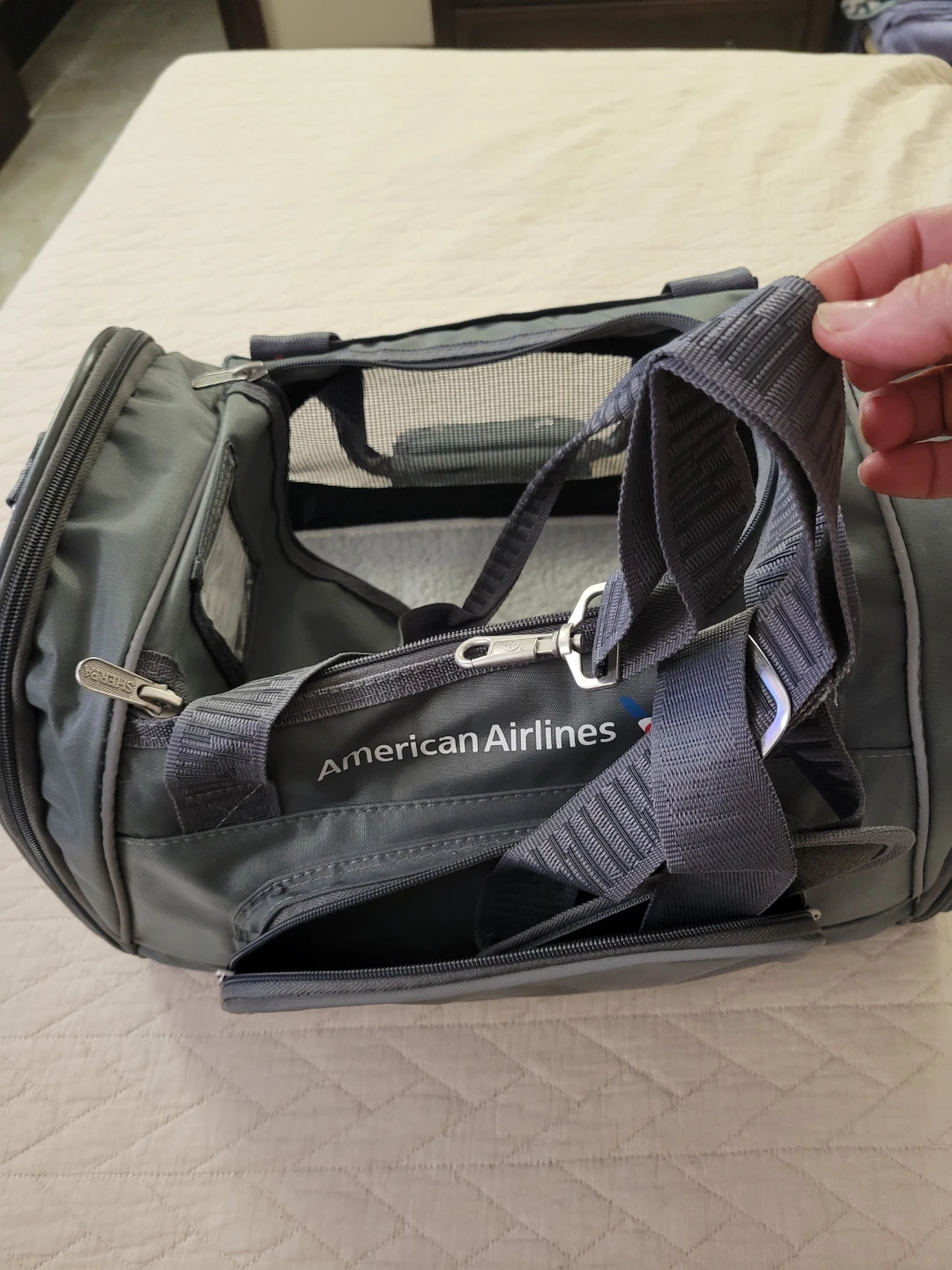 American Airlines Pet Carrier Bag - photo 5