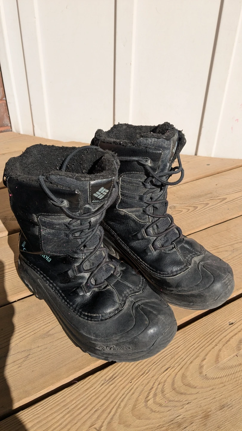 Columbia Bugaboot waterproof Insulated Winter Boots