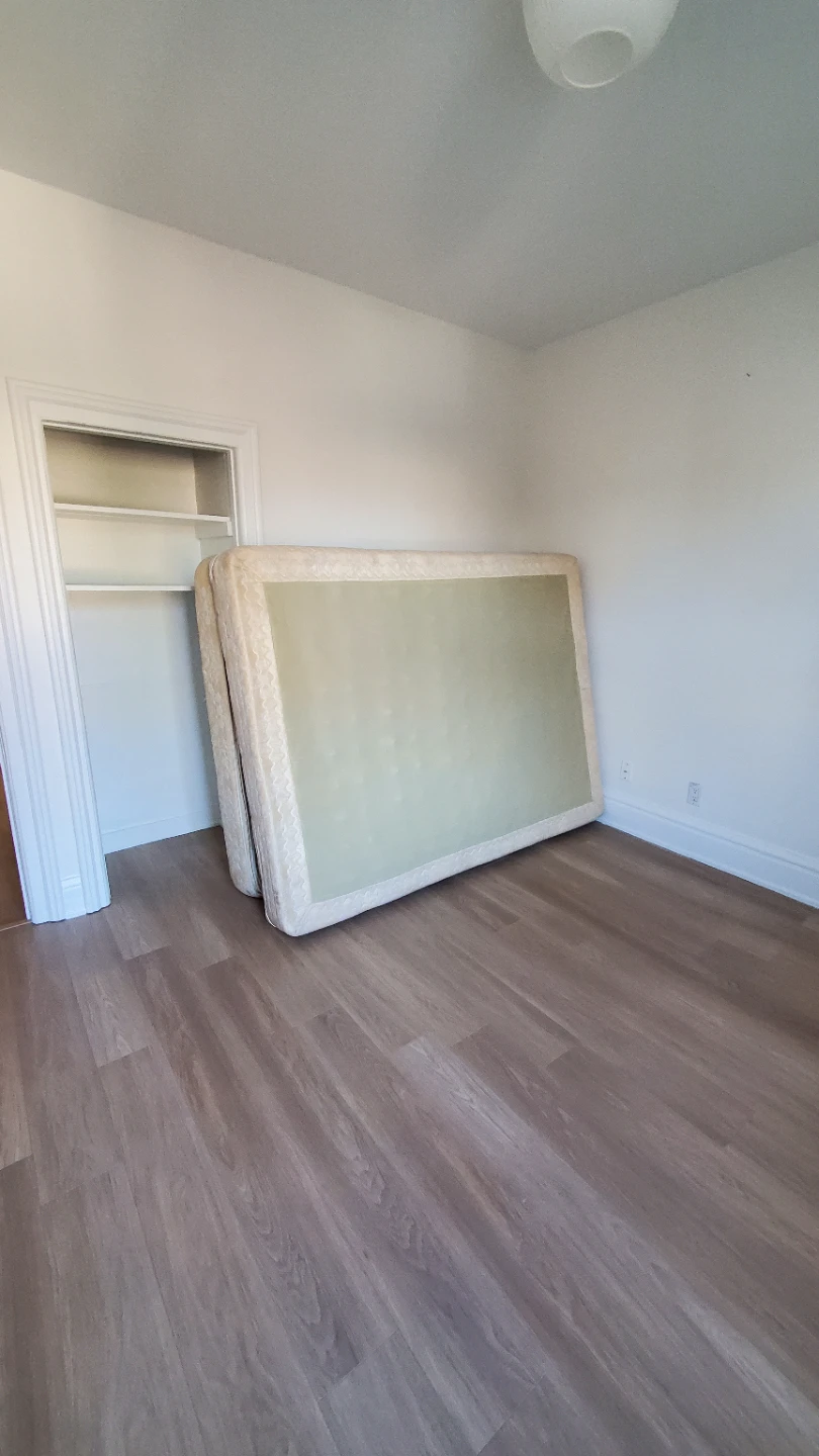 Box Spring Mattress Base - photo 2